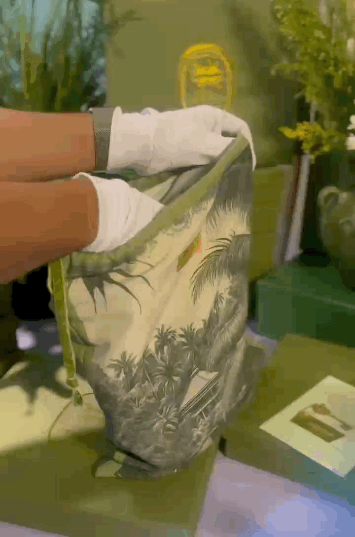 Château Clutch Founder's Edition