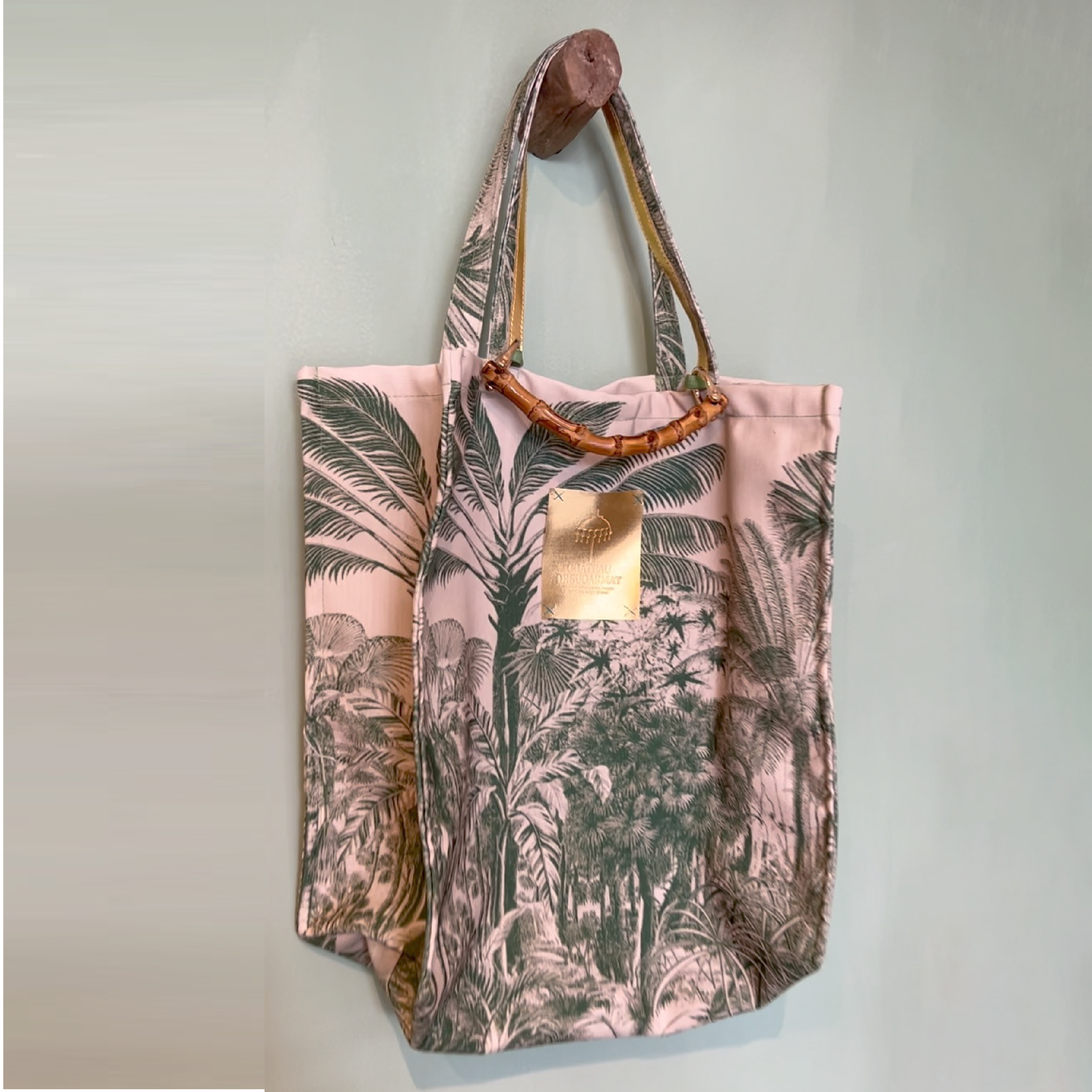Château Santai Carryall Tote Bag