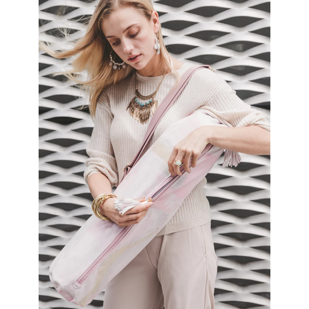 Chasing Thoughts Away – The Ultimate Yoga Carryall Bag