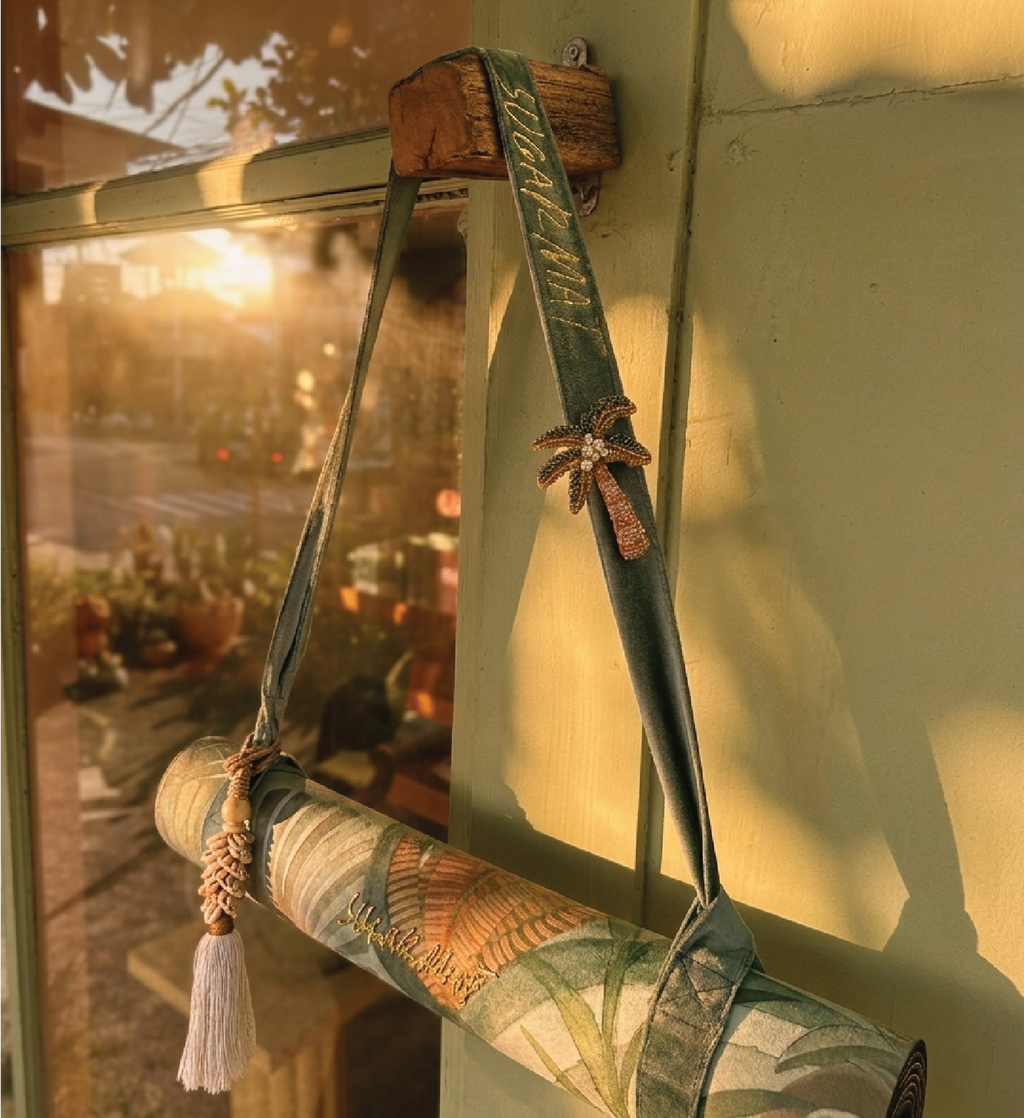 The Nusa Luxury Mat Carrier