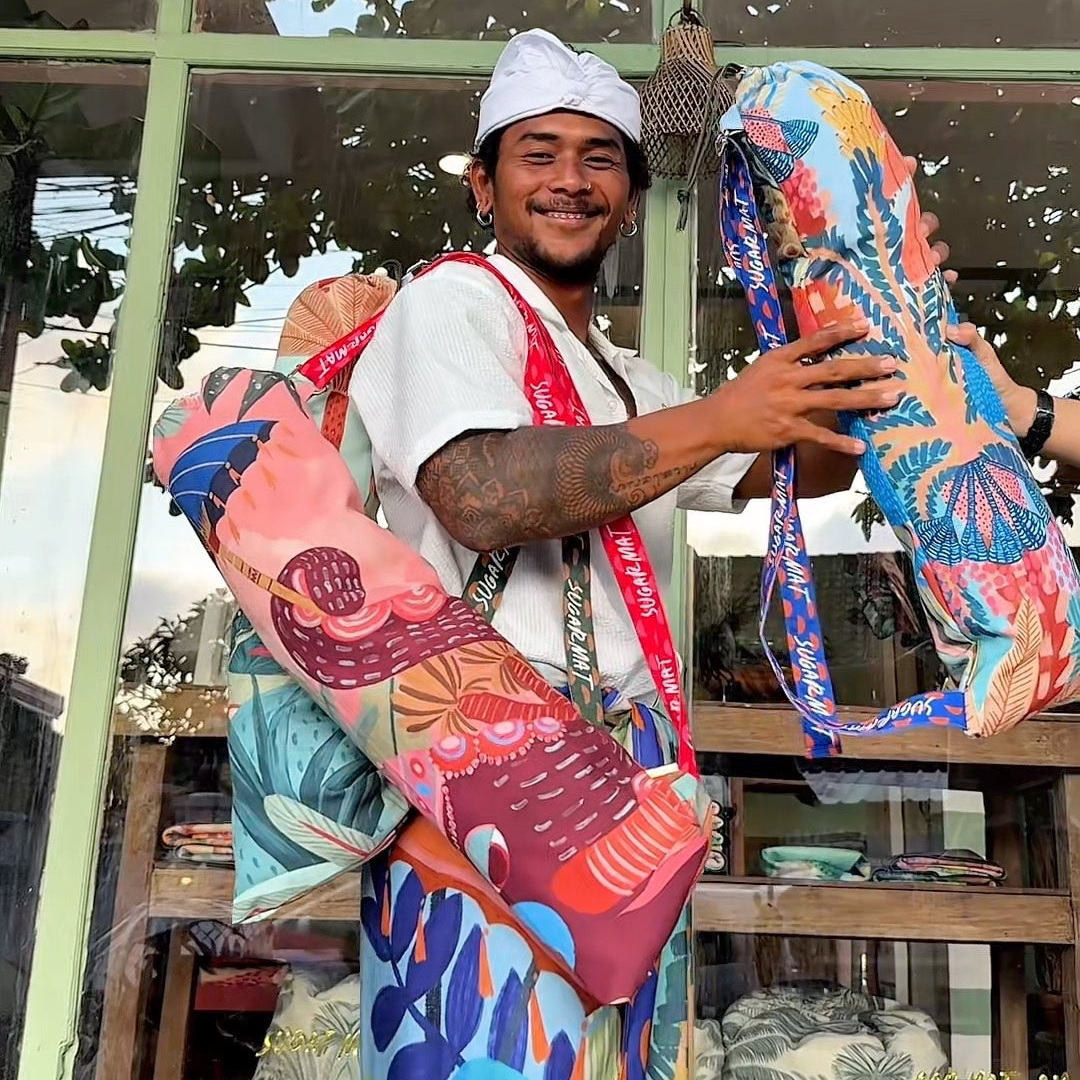 Resort Clutch Yoga Bag – Tas Pembawa Matras Yoga Mewah dengan Saku & Kotak Hadiah